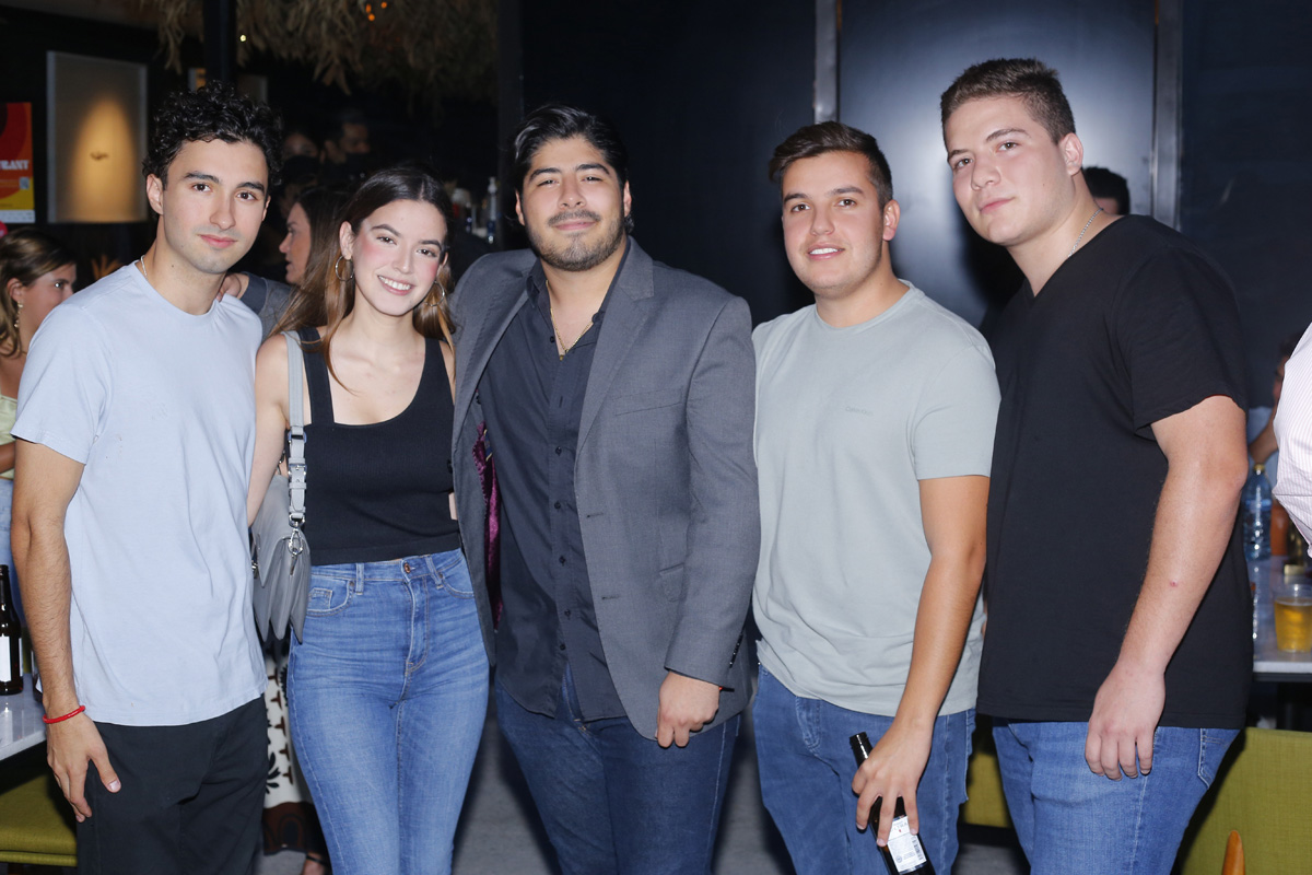 Marcelo González, Paulina Treviño, Adrián Román, Sergio Angelini y Everardo Chavarría