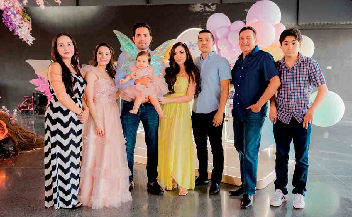 Martha Chapa, Ada Pamela Rodríguez, Ramiro Salinas, Cecilia Salinas, Diego Tejeda, Ramiro Salinas y Gabriel Salinas / Fotos: Cristina Quintanar