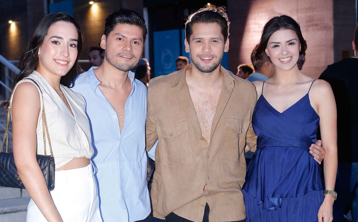 Montserrat Clark, Mauricio Barrios, Gabriel Leal y Jessica Astrid