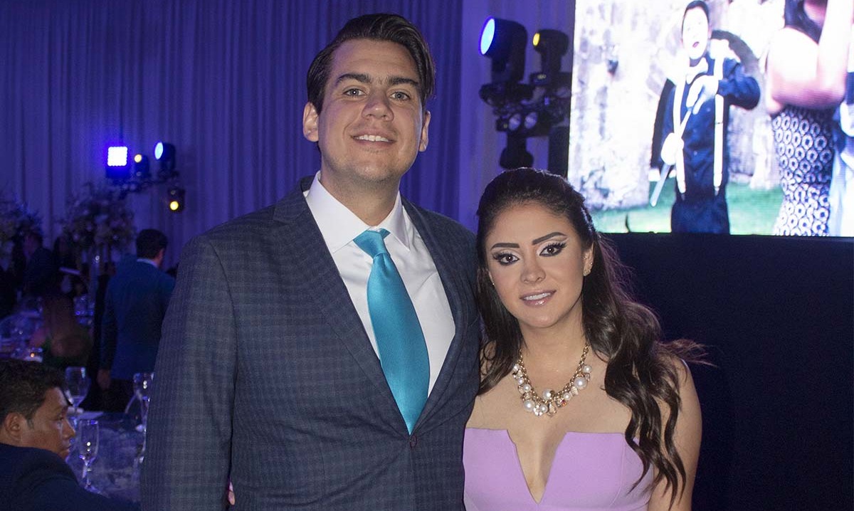 Emiliano Flores y Anel Butrón