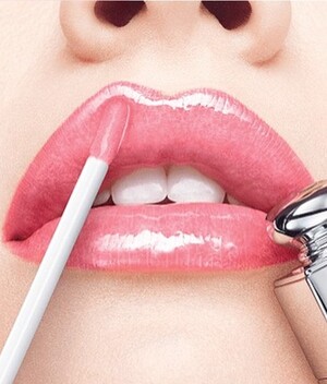 Gloss Dior, El polémico cosmético que es tendencia en TikTok.