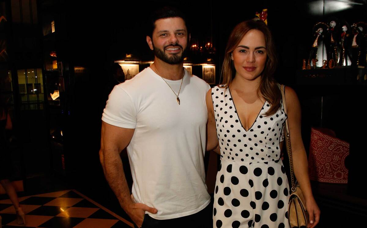 Luis Guerra y Valeria Sosa