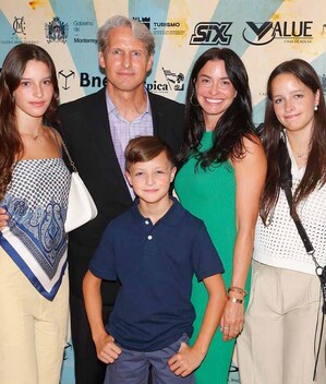 Sofía Margáin, Ricardo Margáin, Ricardo Margáin, Norma González de Margáin, Paulina Margáin y Fernanda Margáin