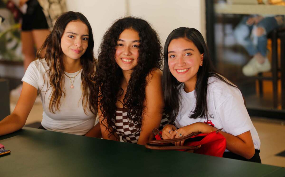 Daniela Paniagua, Abril Parra y Carola Otero