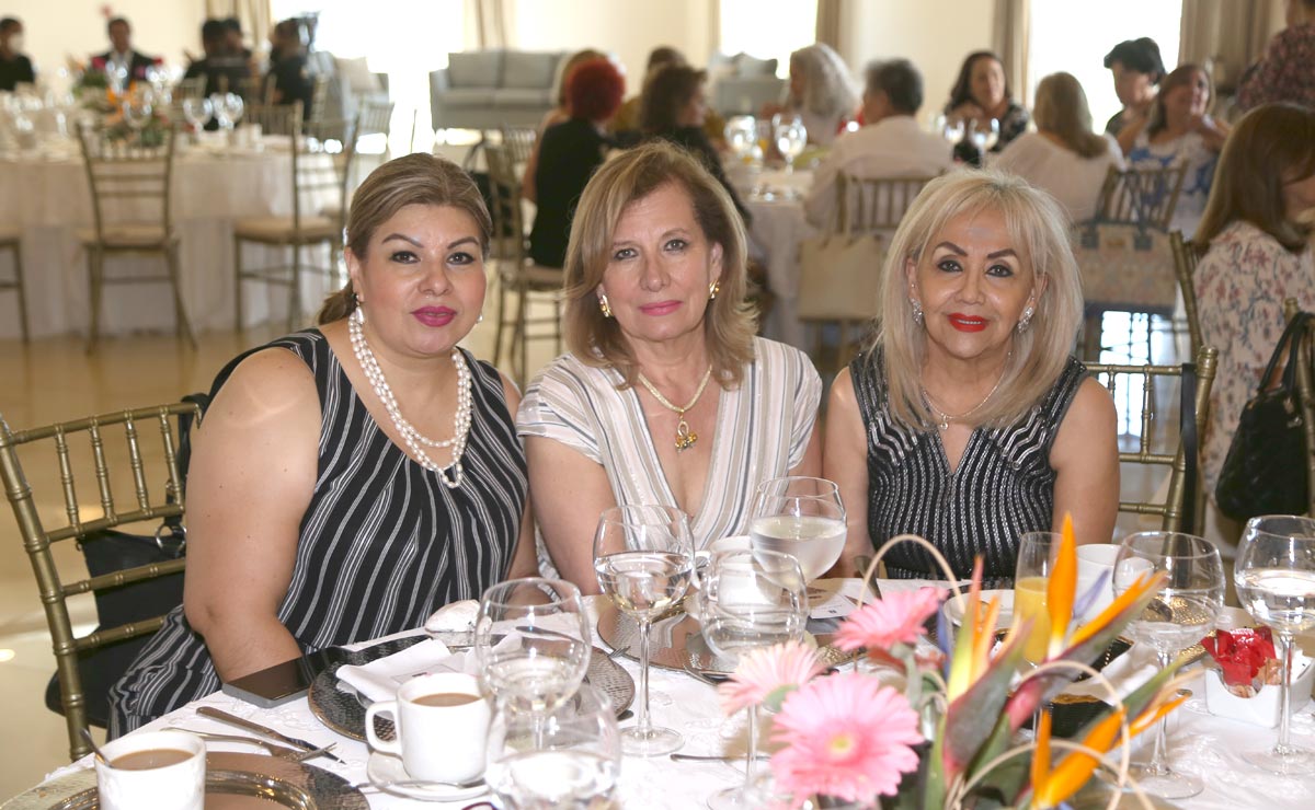 Lily, Mary Carmen y Alma Rosa