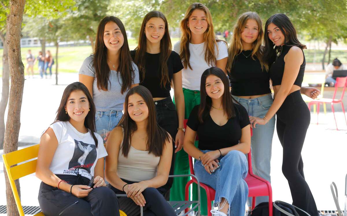 Roberta Monroy, Mariana de los Santos, Sofía Rodríguez, Daniela Garza T, Luisa Luque, Regina Lozano, Regina Sermeño y Mariana Navarro. Fotos:Daniel Sa