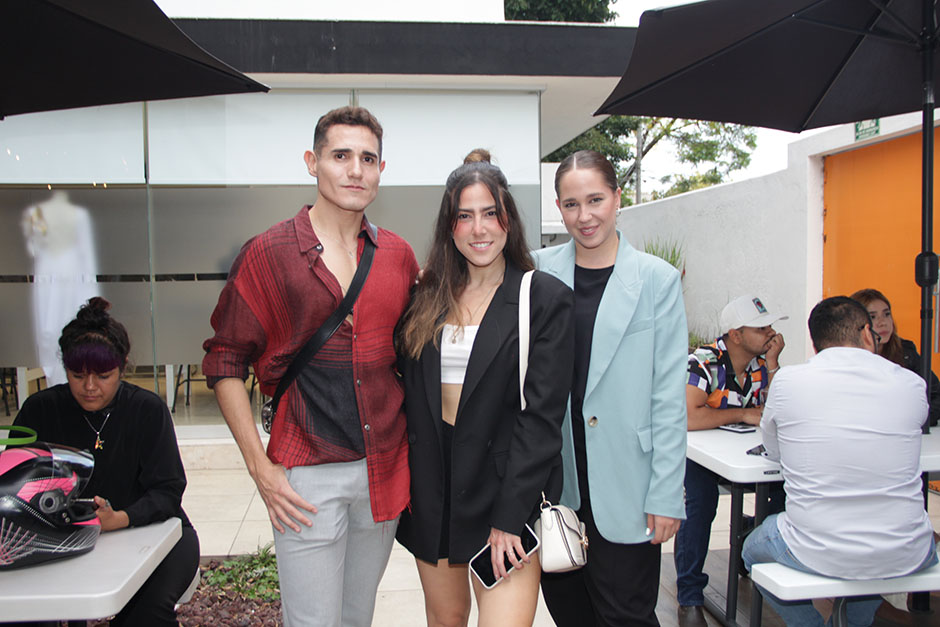 David Israel Flores, Andrea Ascencio y Marifer Loza