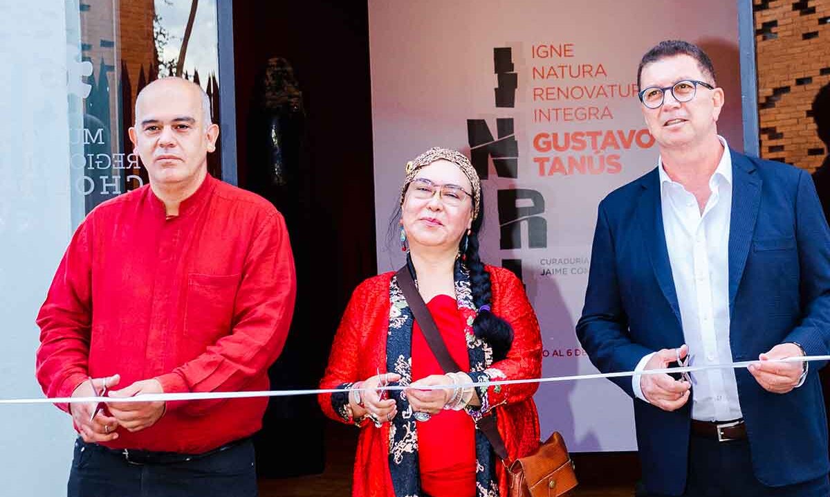 Jaime Contreras, Ingrid Suckaer y Gustavo Tanús