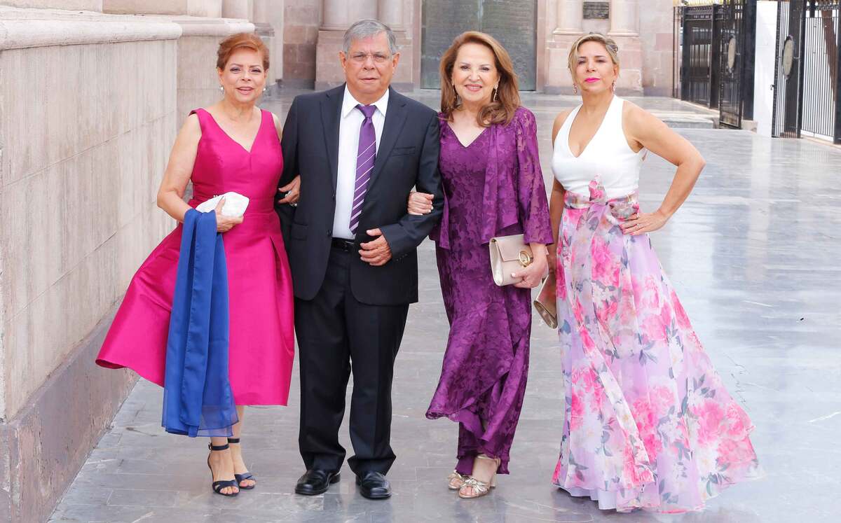 Ernestina Villarreal, Santiago Villarreal, Leticia de Villarreal y Maya Villarreal