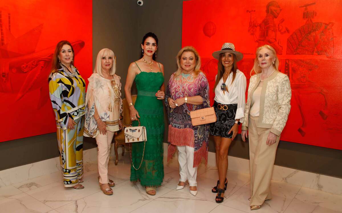 Nancy Montemayor, Georgina Calderón, Martha Martínez de Ruiz, Marina Benavides, Olga Mejía y Lucila Araico