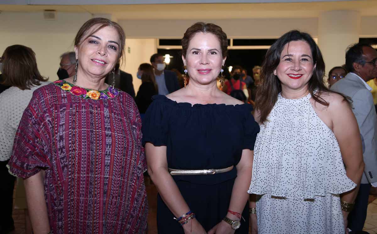Arcelia, Sandra y Brenda