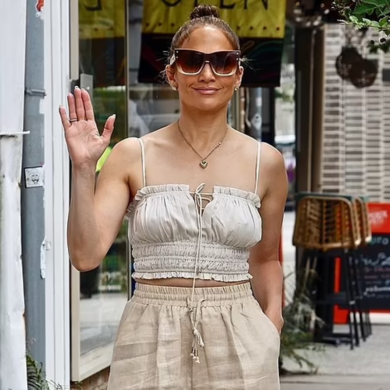JLO LOOK PRE BODA