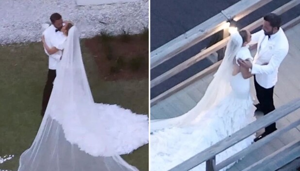 Jennifer Lopez y el vestido de novia Ralph Lauren en su boda con Ben Affleck.