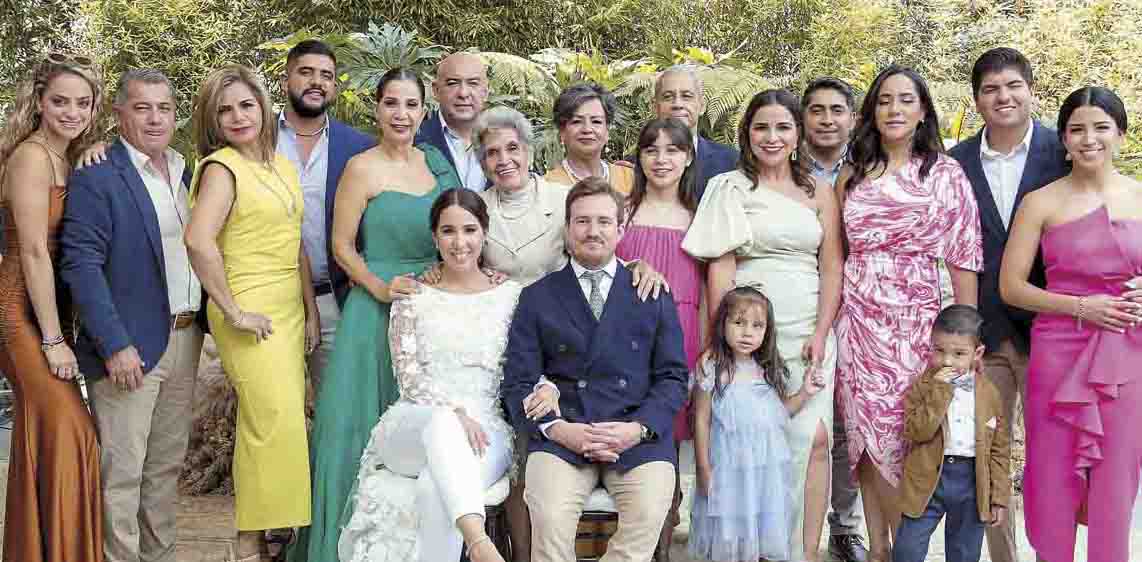 Renata Escalante, Alejandro López, Jose Luis Barragán y Rosa Luisa García, Mauricio Magaña, Myrna García, Neftaly Ríos, Marlene García, Scarlet Barrag