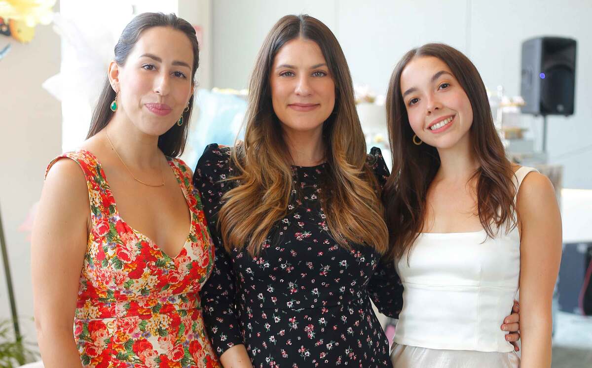 Ana Paula Garza, Pau Garza Lagüera y Lore Martínez