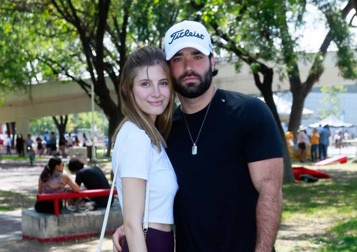 Ana Sofia González y Adrián Sheridan