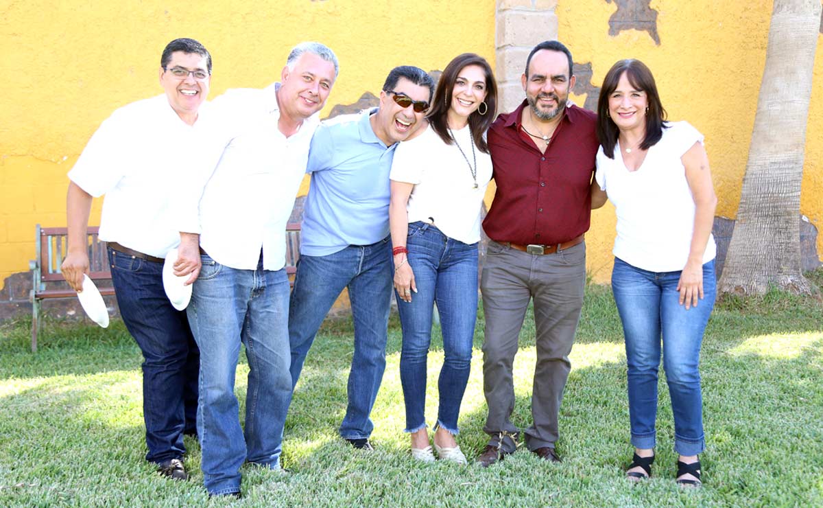 Eduardo, Paco, Zúñiga, Sory, Jorge y Ana Laura