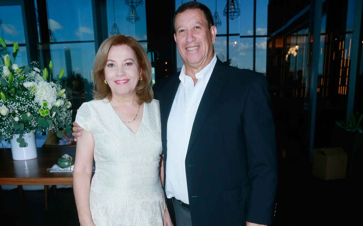 Elizabeth Álvarez y Rubén Álvarez