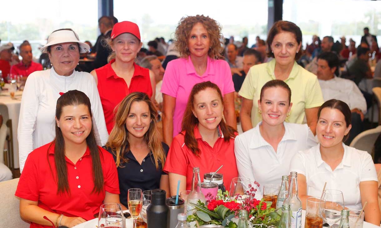 Balbi Garza, Mirei Mouret, Luly Siller, Clara de Lascuráin, Roby Lozano, Lorena Bremer, Susana Belden, Paulina Salas y Bárbara Bremer