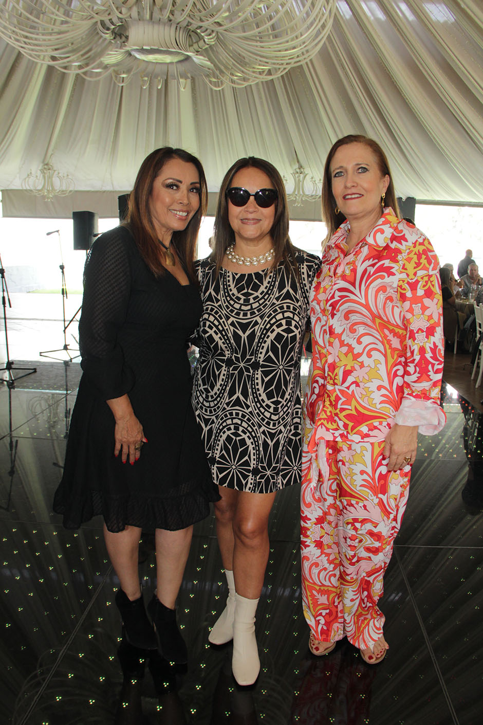 Aurora Tostado, Paty Tinajero y Esthela Caudillo