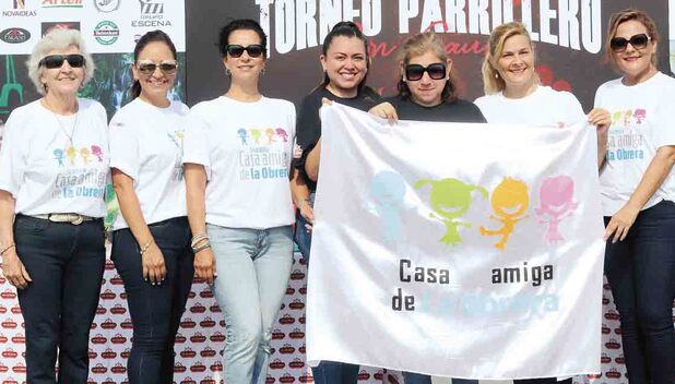 Alejandrina López, Silvia Olvera, Yolanda Hickman, Mayra moreno, Patricia García, Rosa Manzur y Vero Ocejo / Fotos: Dennis Hernández