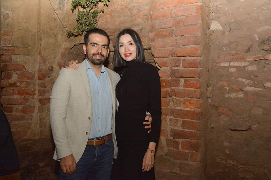 Juan Arellano y Eréndira Castellanos