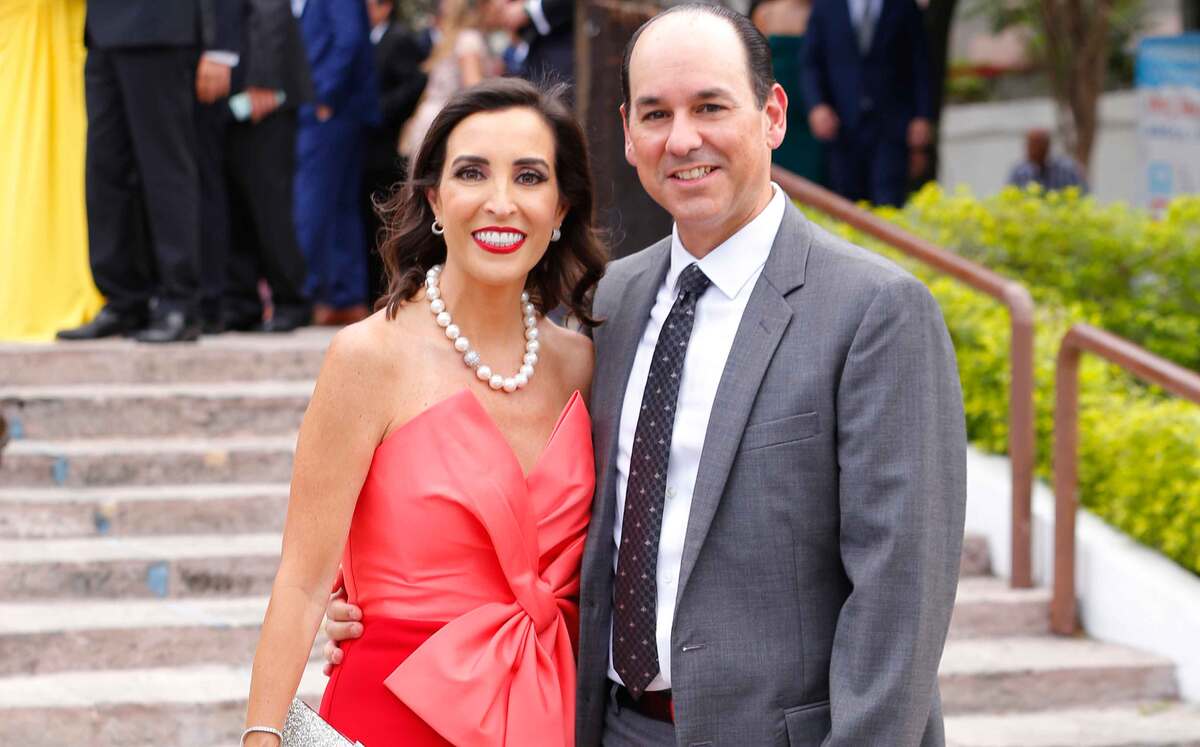 Lucy Bueno y Adrián Maldonado