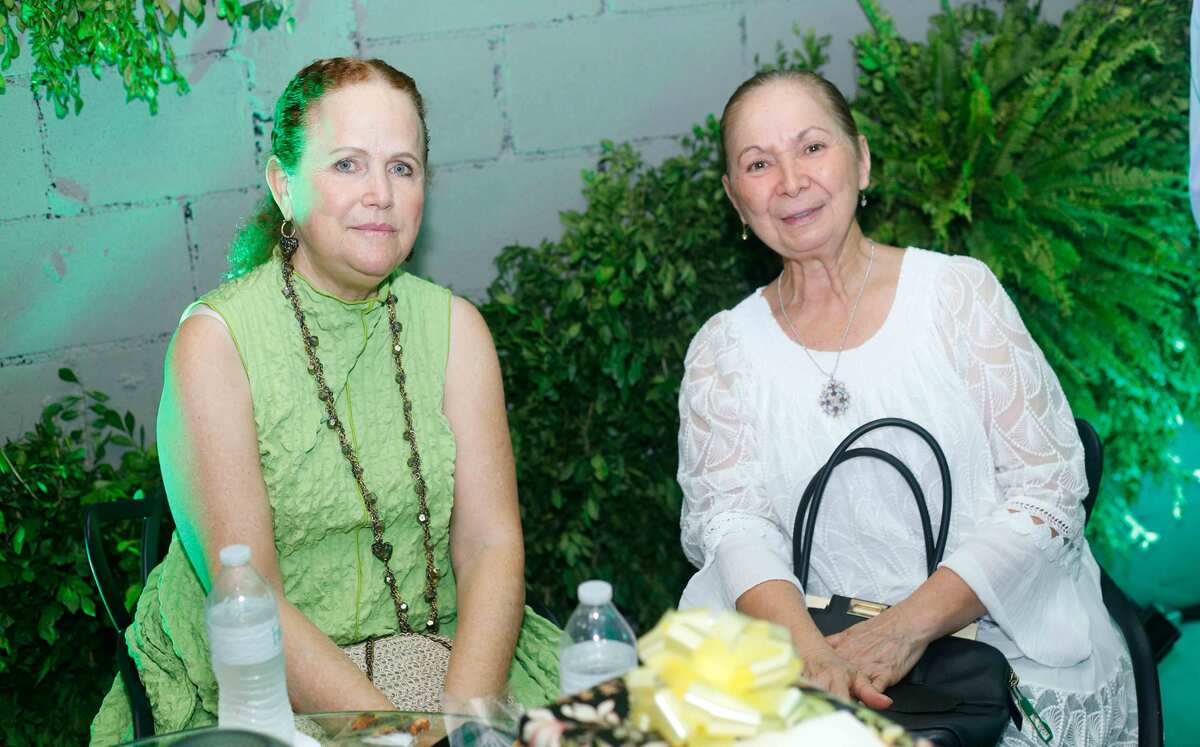 Norma Zambrano y Consuelo García Madero