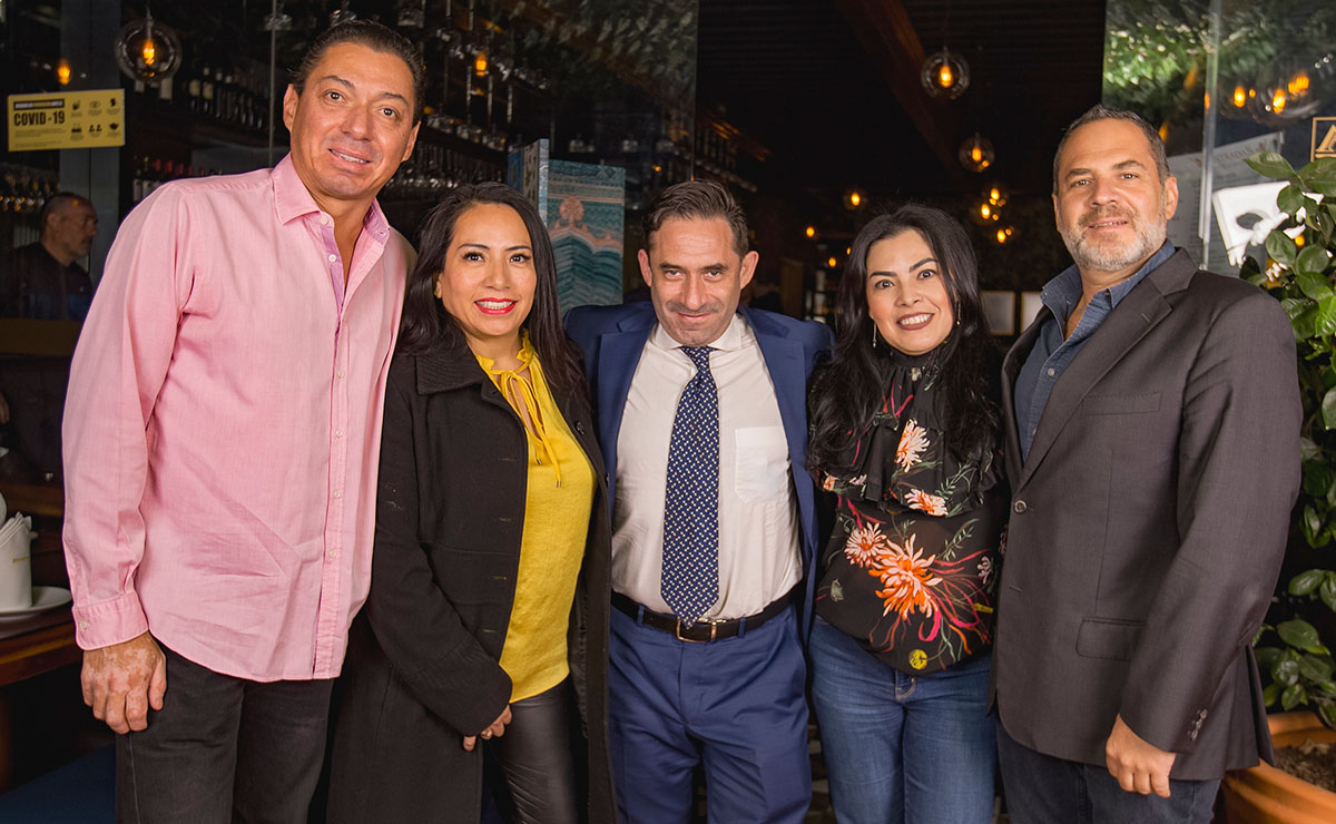 Filiberto Intriego, Magdalena Cruz, Pavel Jaimes, Cintia Medina y  José del Valle