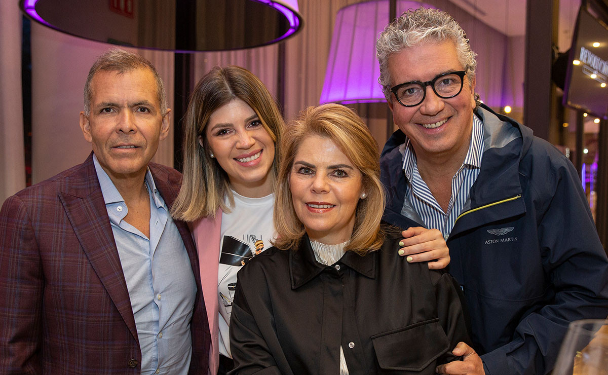 Gonzalo Alanis, Barbara Pérez, Barbara Balli y Eduardo Pérez