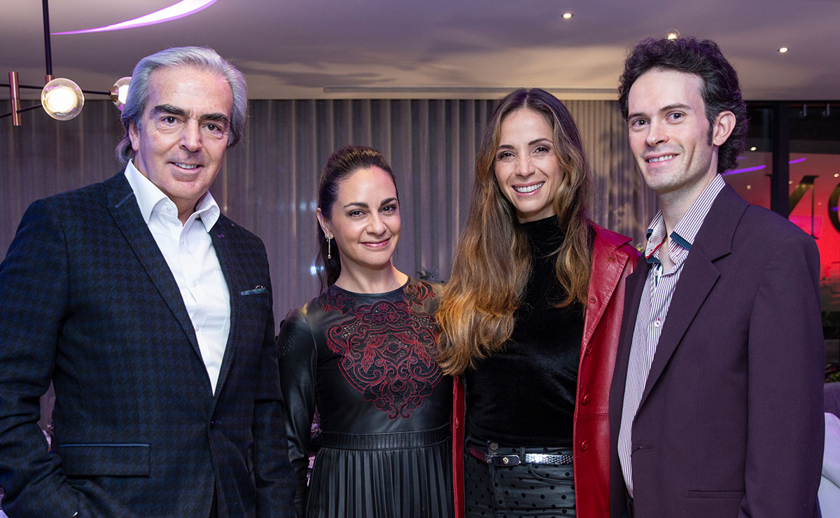 Lorenzo Lazo, Paulia Madrazo, Claudia Cervantes y Rafa Picard