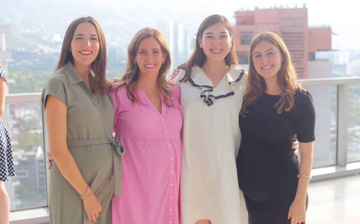 Ana Sofia Guerra, Priscila Ibarra, Andrea Lozano y Eugenia González