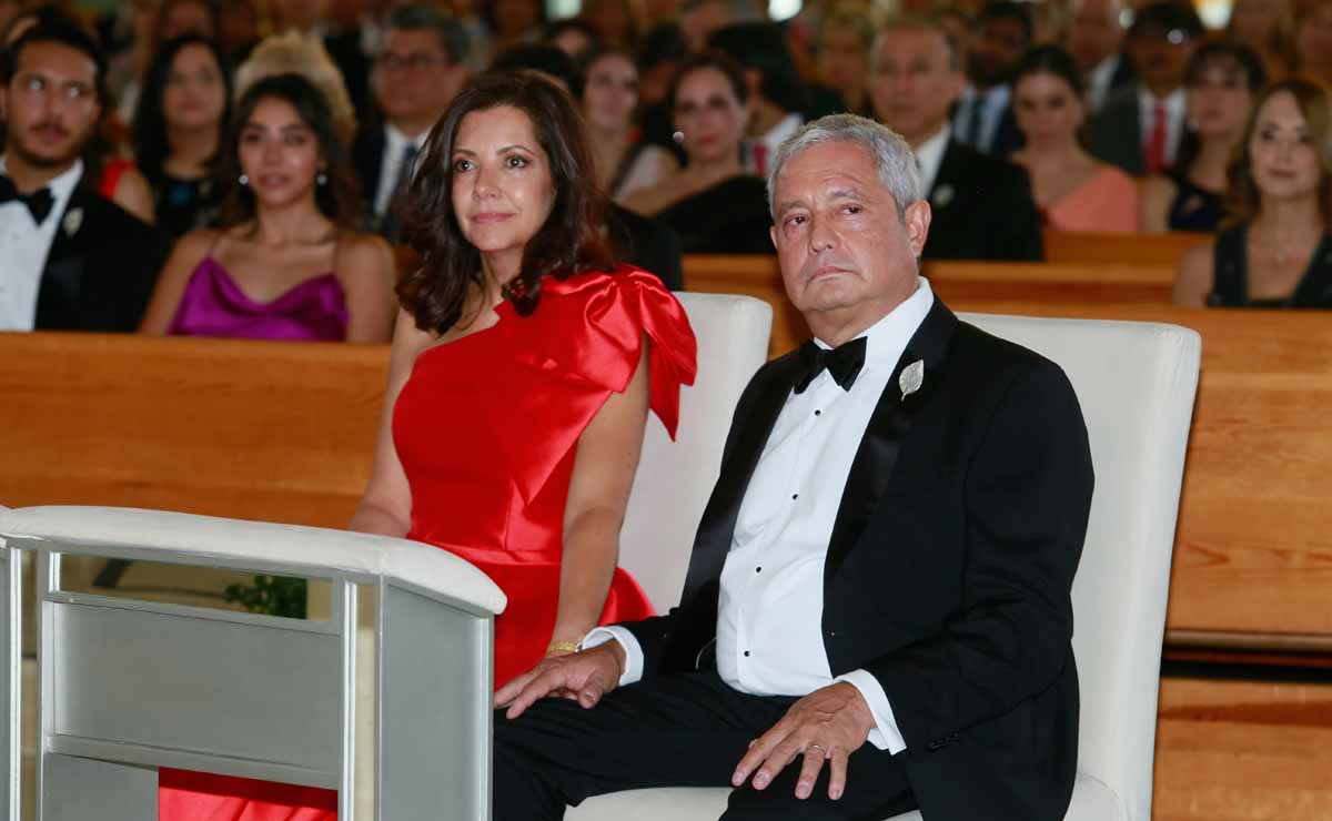 Papás de la novia. Jilda Ortega de Velázquez Y Carlos Velázquez de León / Fotos: Omar Valdez