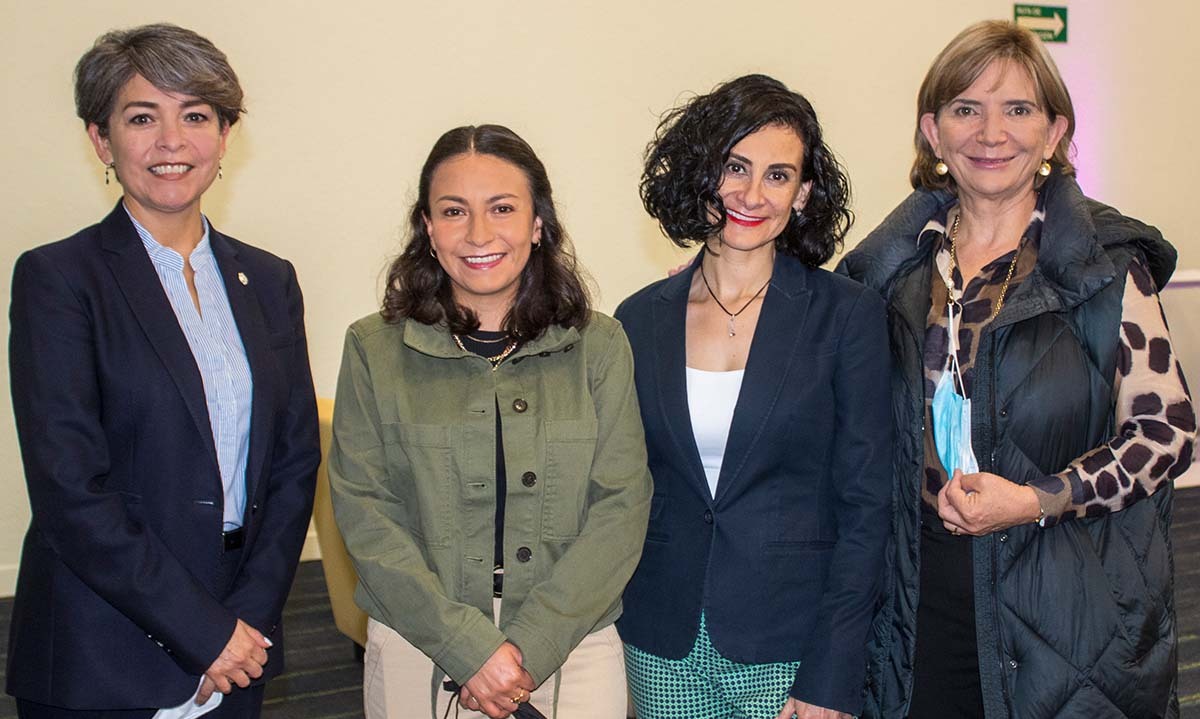 Alicia Ángeles, Diana García, Giselle Rentería y Rosario Ramírez