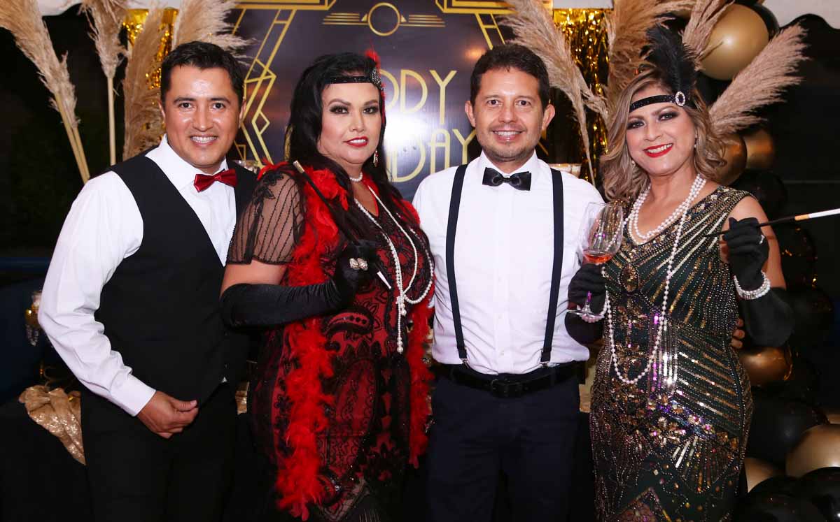 Guillermo, Gina, Martín e Isabel
