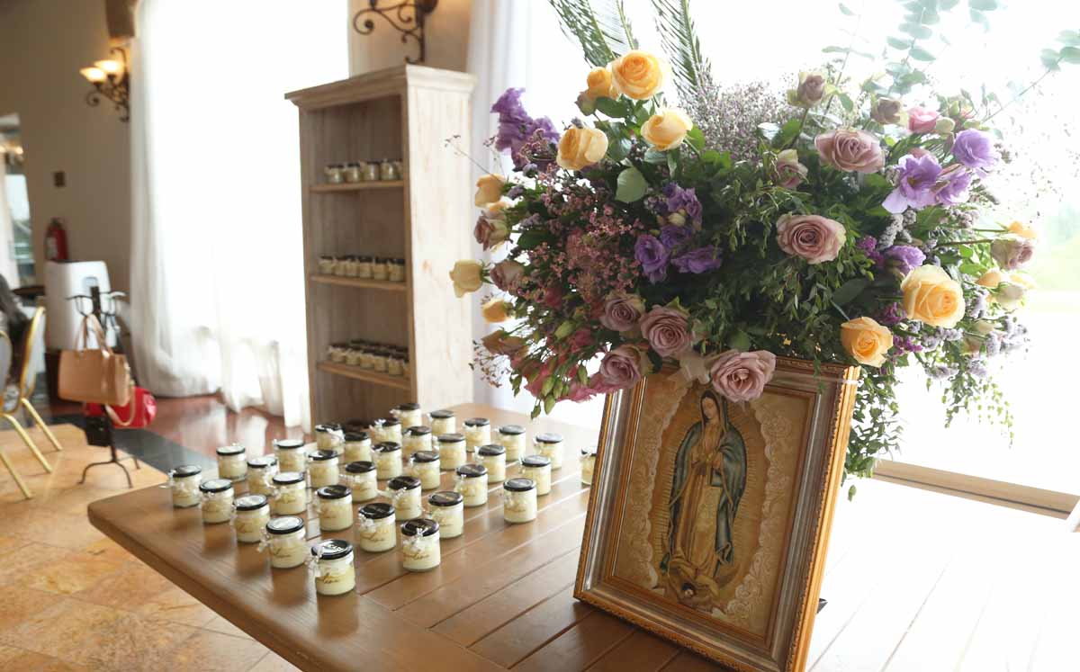 La novia obsequió lindas velas aromáticas