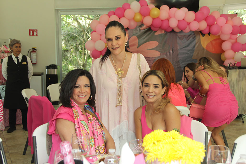 Ari Sánchez, Clo Jiménez y Tessy de Teresa