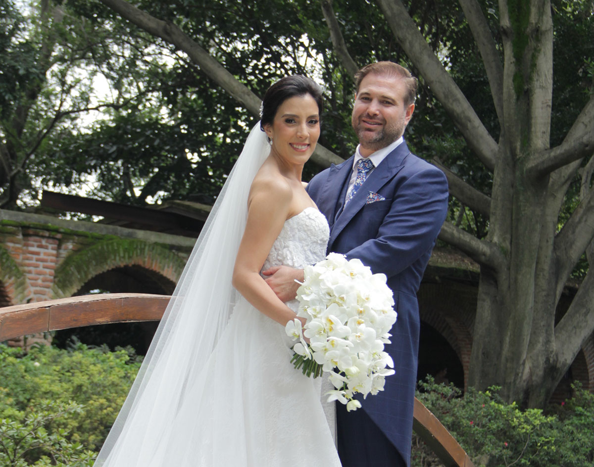 01 Diana Carmina Flores y Jaime Sánchez