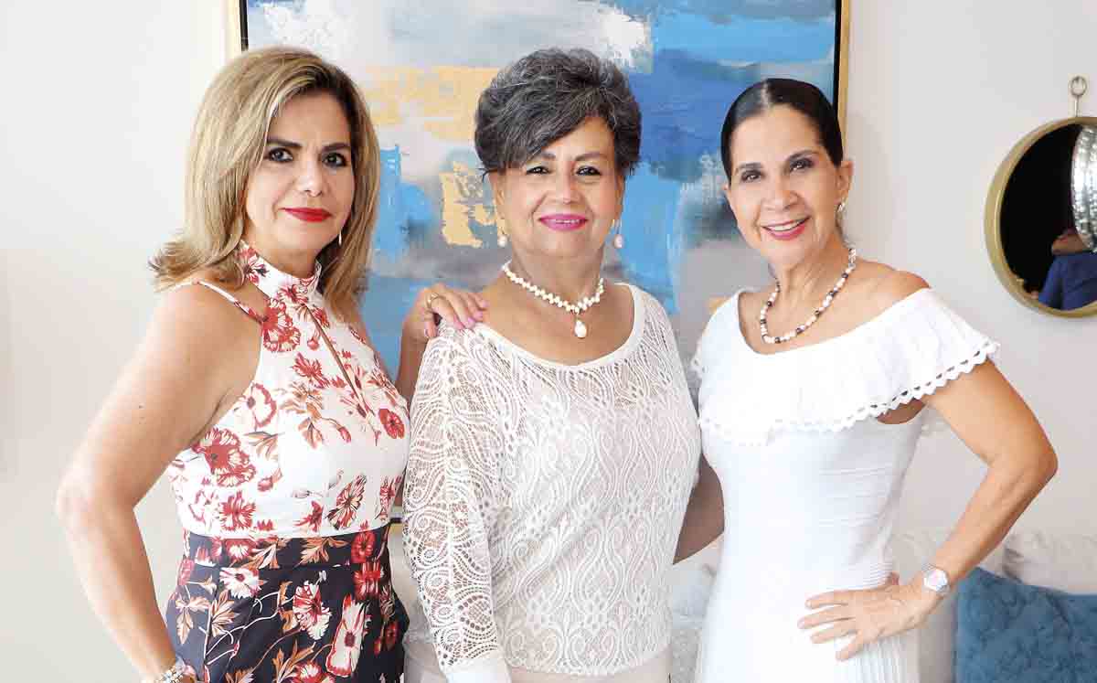 Myrna García, Rosa García y Paty García / Fotos: Dennis Hernández