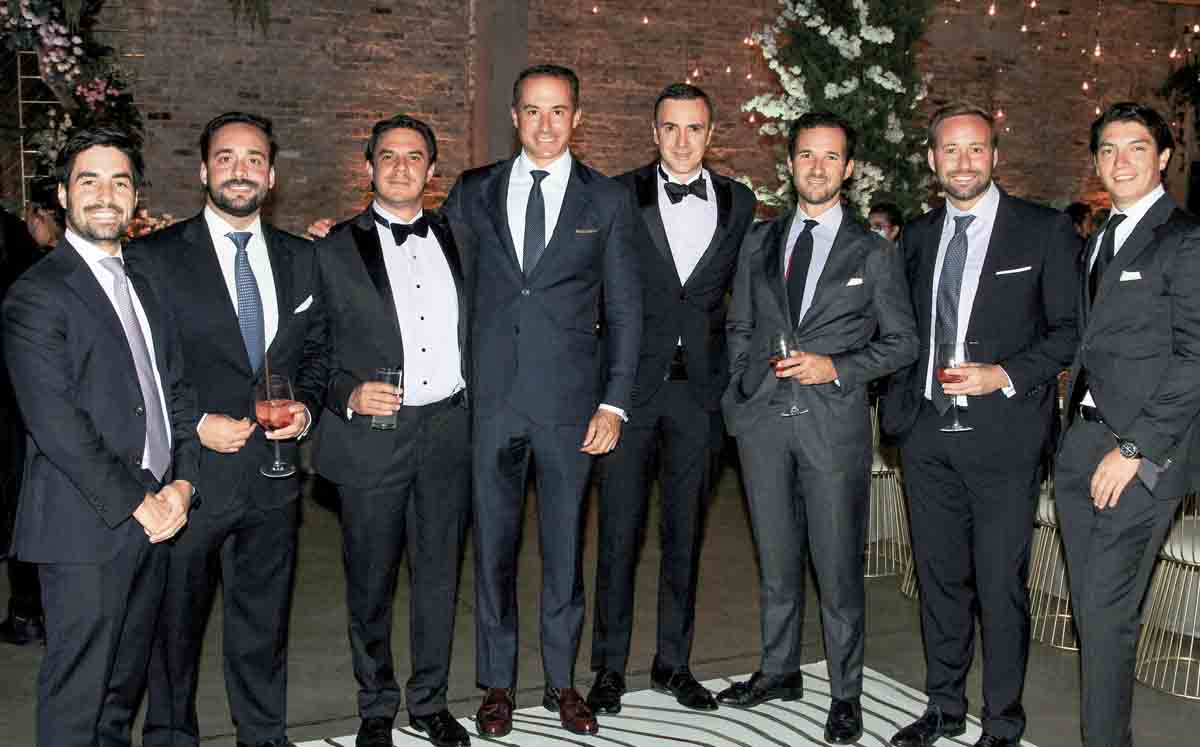 Guillem Castro, Daniel Roiz, Carlos Muñoz, Francisco Buch, César Castorena, José Merced, Javier Hernández y Rodrigo Vela / Fotos: José Chang