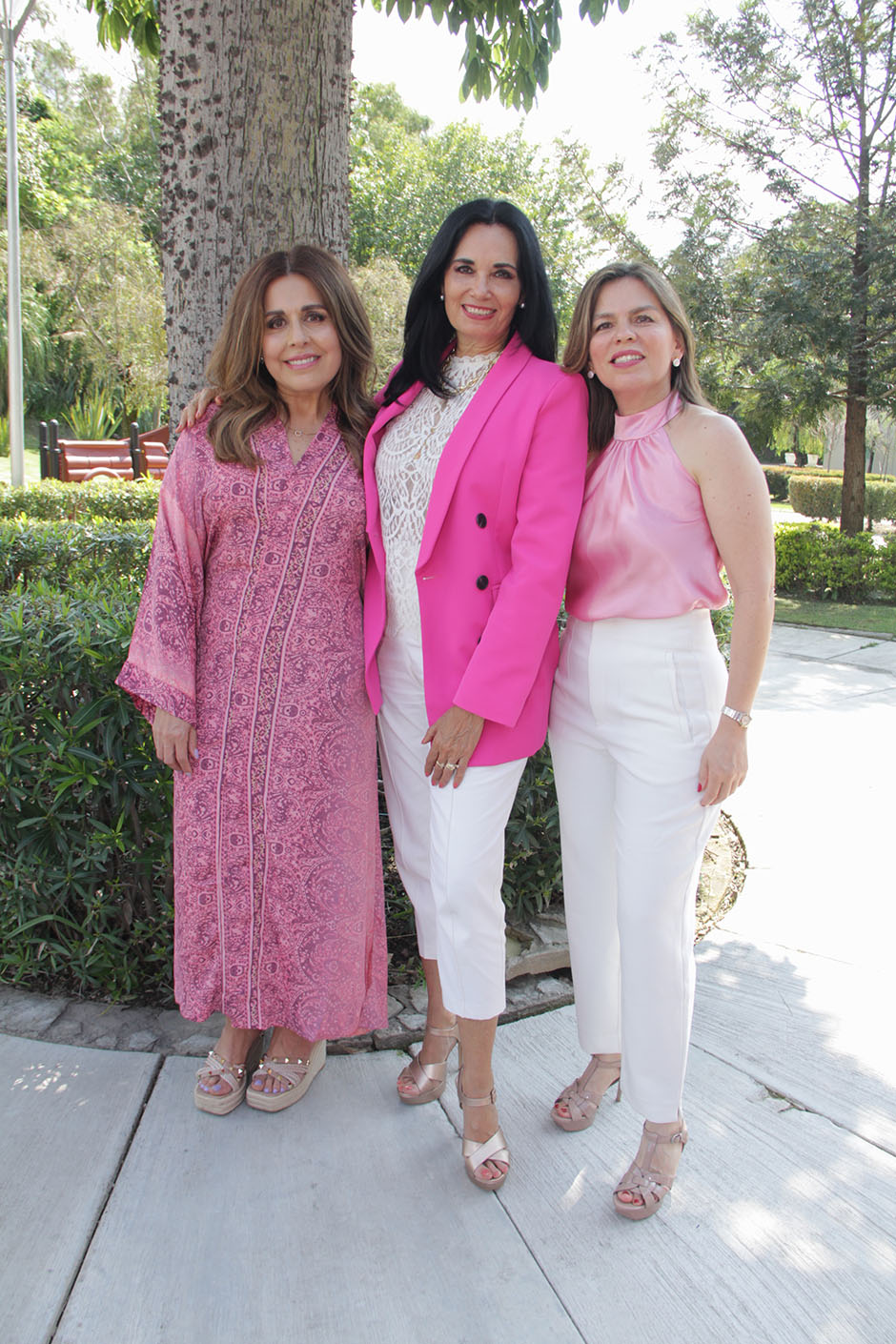 Perla Casteñada, Lorena Hecht y Catalina Olea