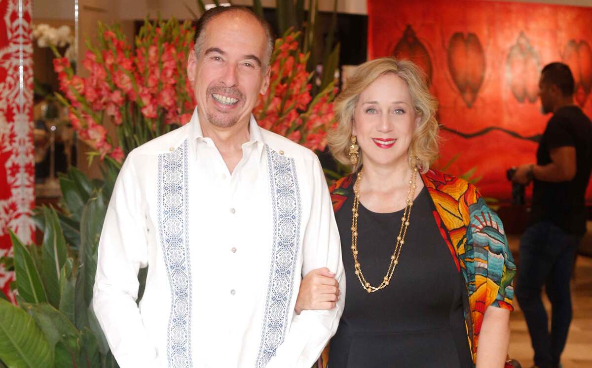 Daniel Villarreal y Paulina Garza