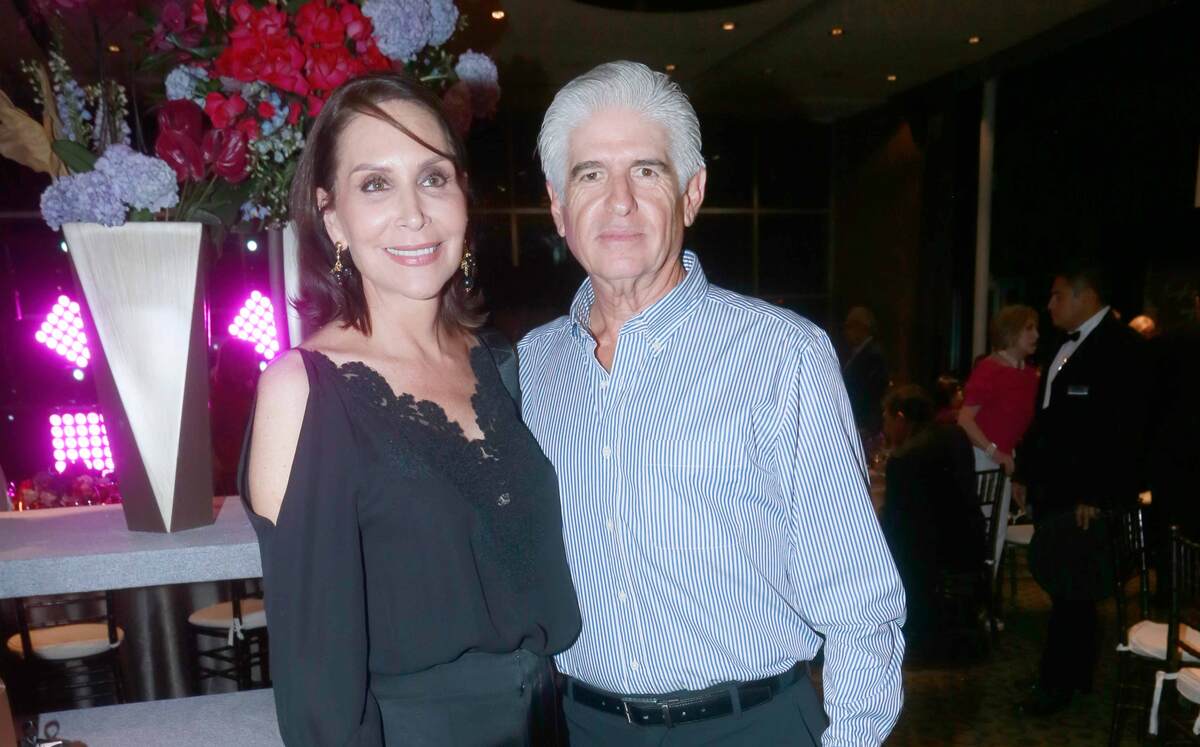 Flora de la Garza de Porte y Héctor Porte