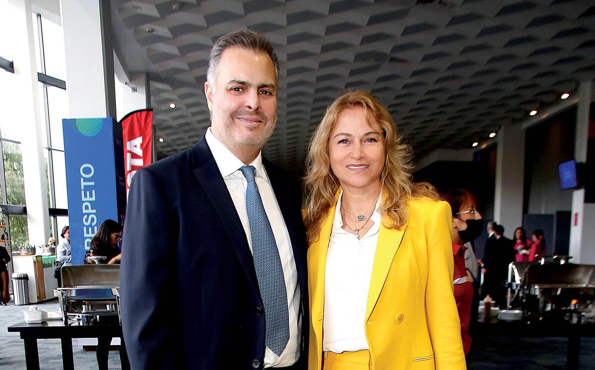 Juan Carlos Garza y Ana Cristina Celada de Garza