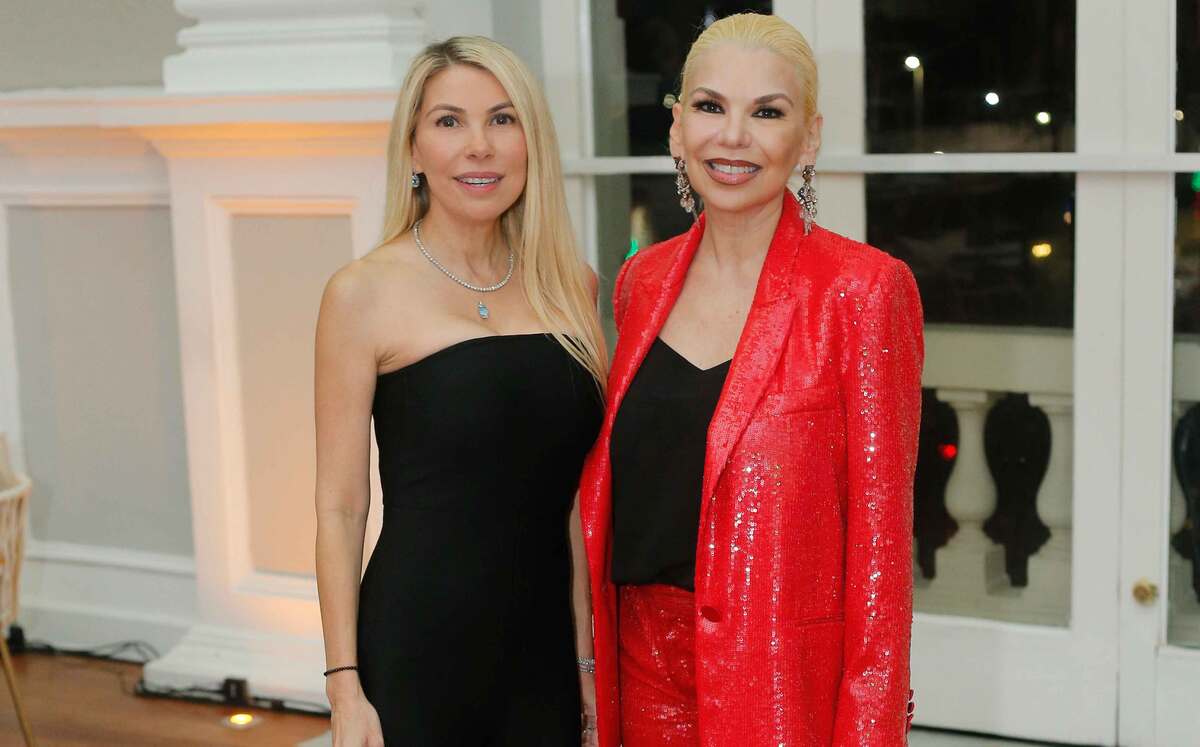 Roberta Barrera de Selem y Lizzy Barrera