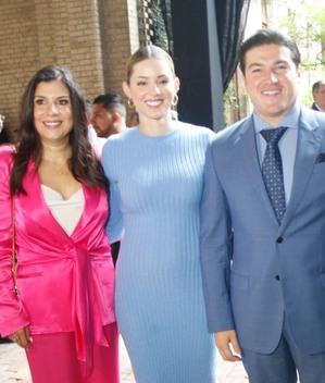 Lorenia Canavati, Mariana Rodríguez de García, Samuel García y  Javier Navarro