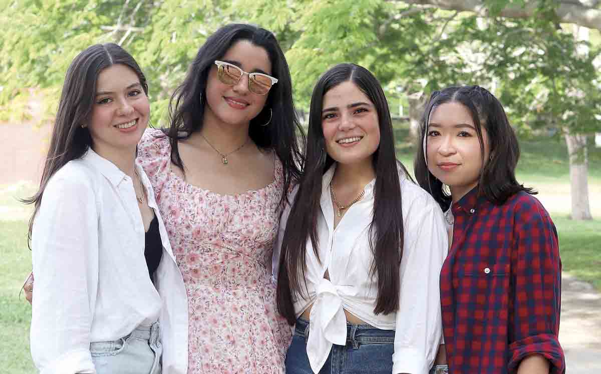 Martha Arnaud, Daniela Vargas, Cristina Reyna y Meyba Juárez / Fotos: Dennis Hernández