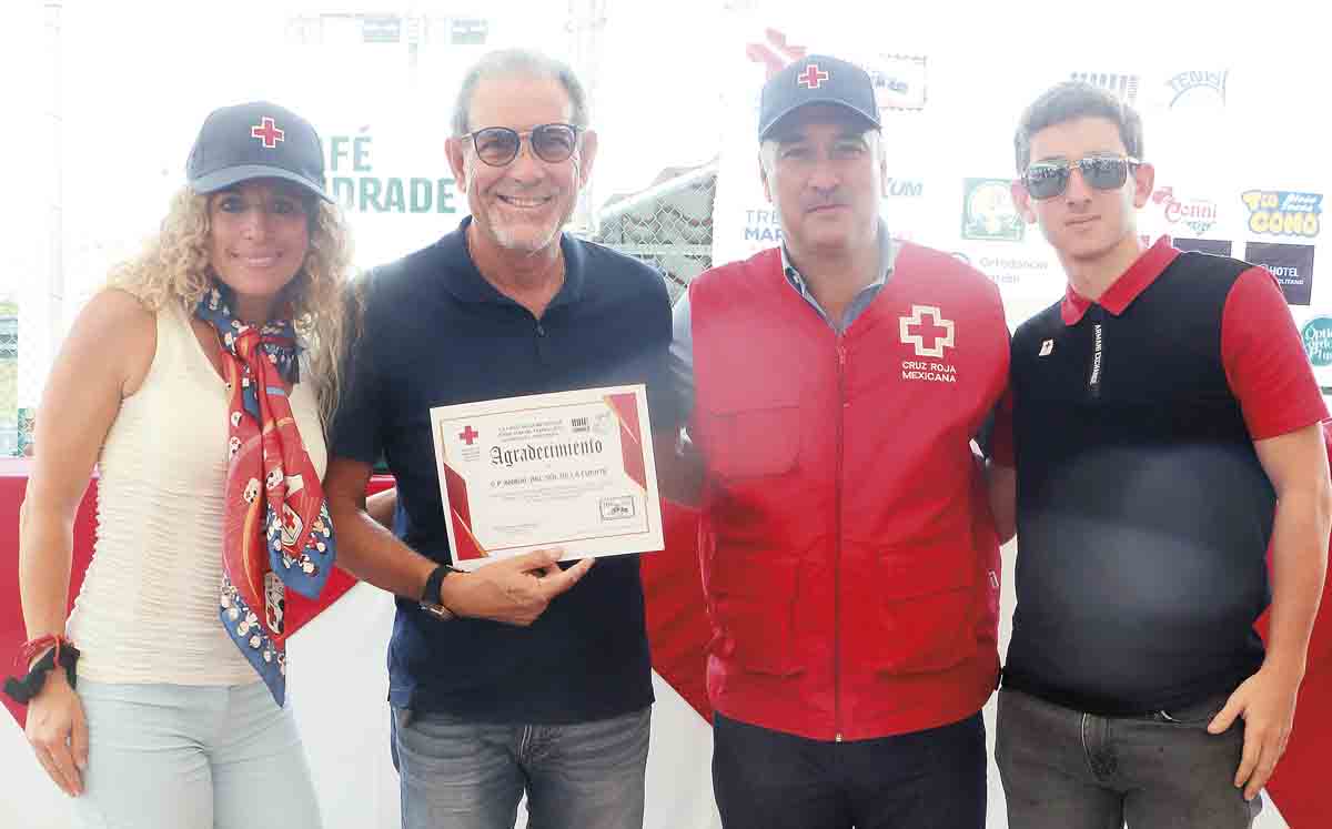 Marilú Ceja, Aníbal delsol, Eduardo Lacavex y Eduardo Lacavex / Fotos: Dennis Hernández