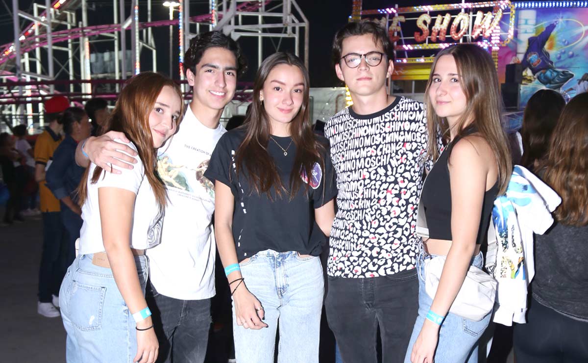 Ale, Patricio, Pamela, Juan Pablo y Pamela