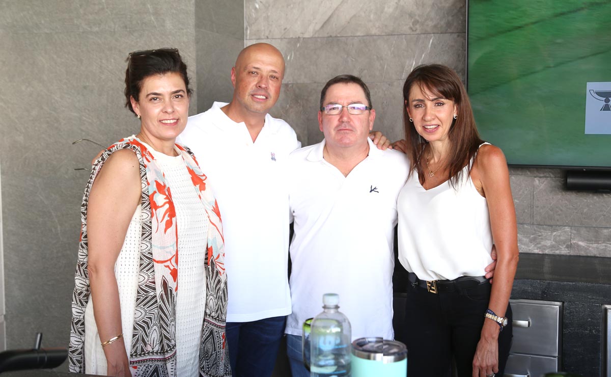 Alejandra, Filemón, Carlos y Verónica